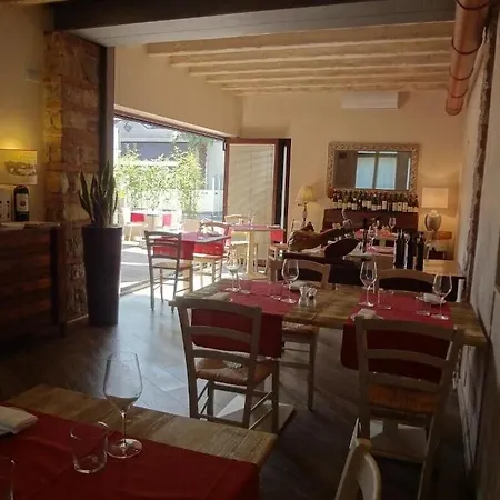 בית הארחה Noce ברשה