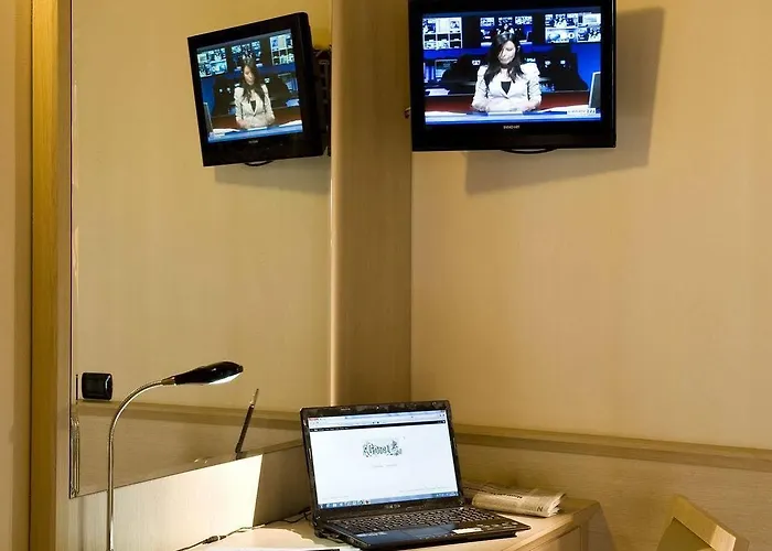 Noce Pensión Brescia